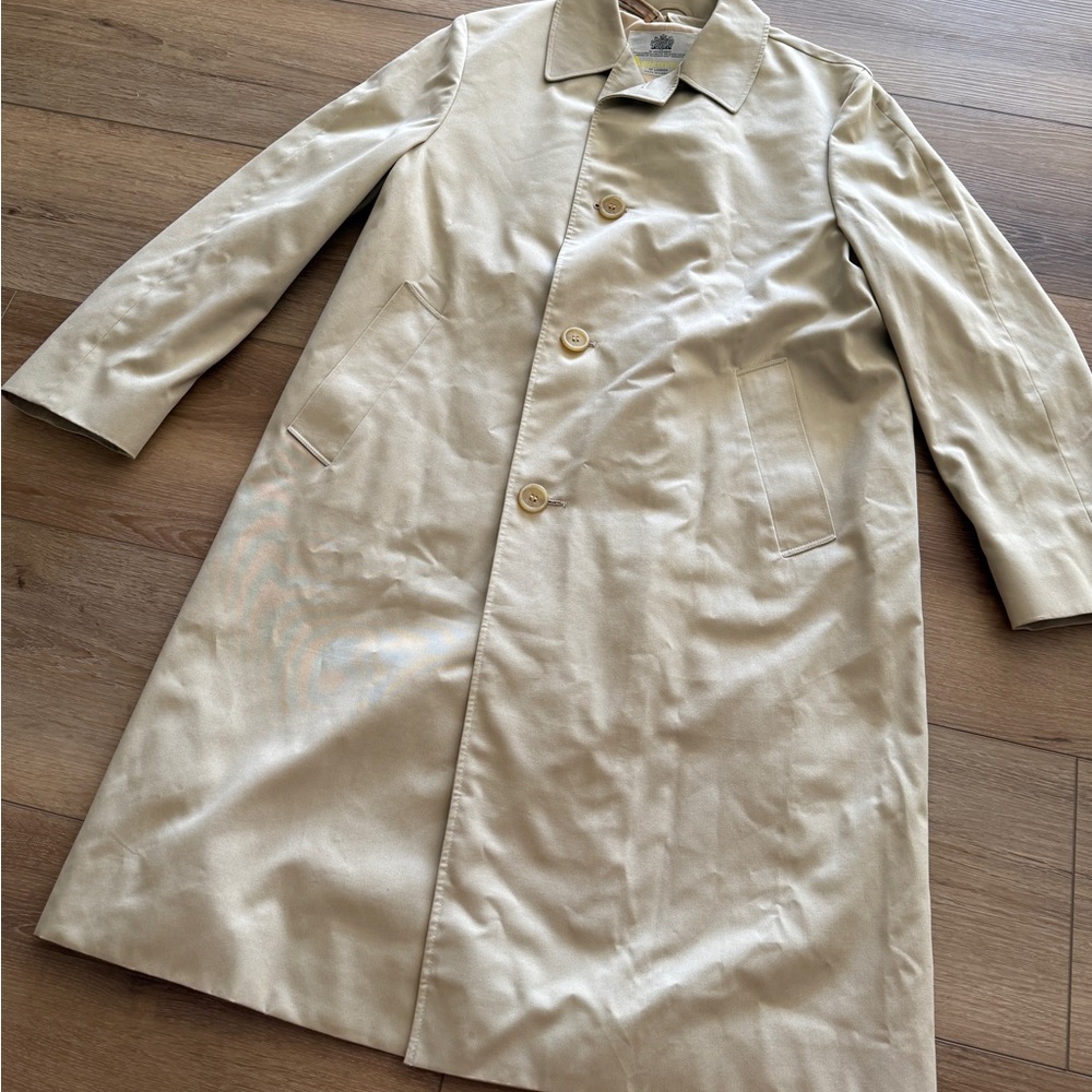 Vintage Aquascutum London Men's Beige Trench Coat - Picture 2 of 11